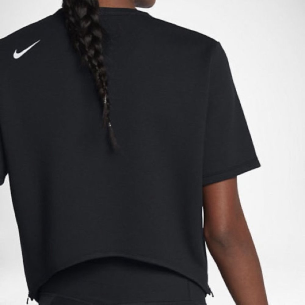 Nike Dry Black Short Sleeve Training Sweater Top - Picture 2 of 11